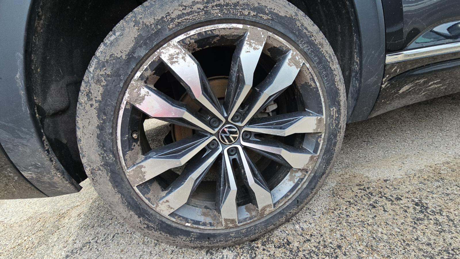 2023 Volkswagen Atlas 3.6L SEL Premium R-Line AWD