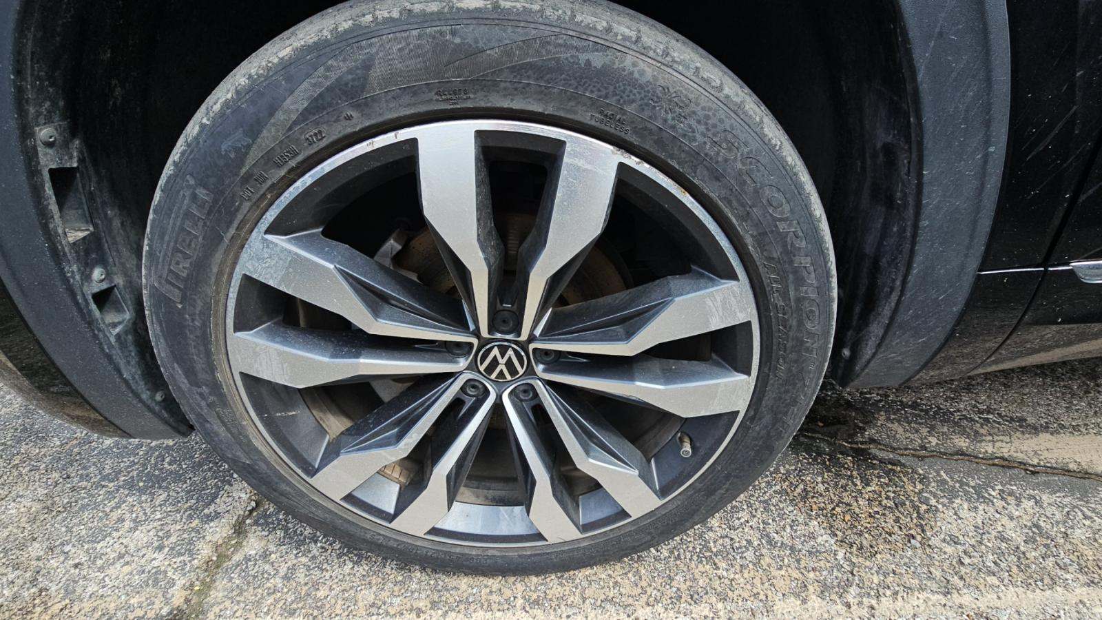 2023 Volkswagen Atlas 3.6L SEL Premium R-Line AWD