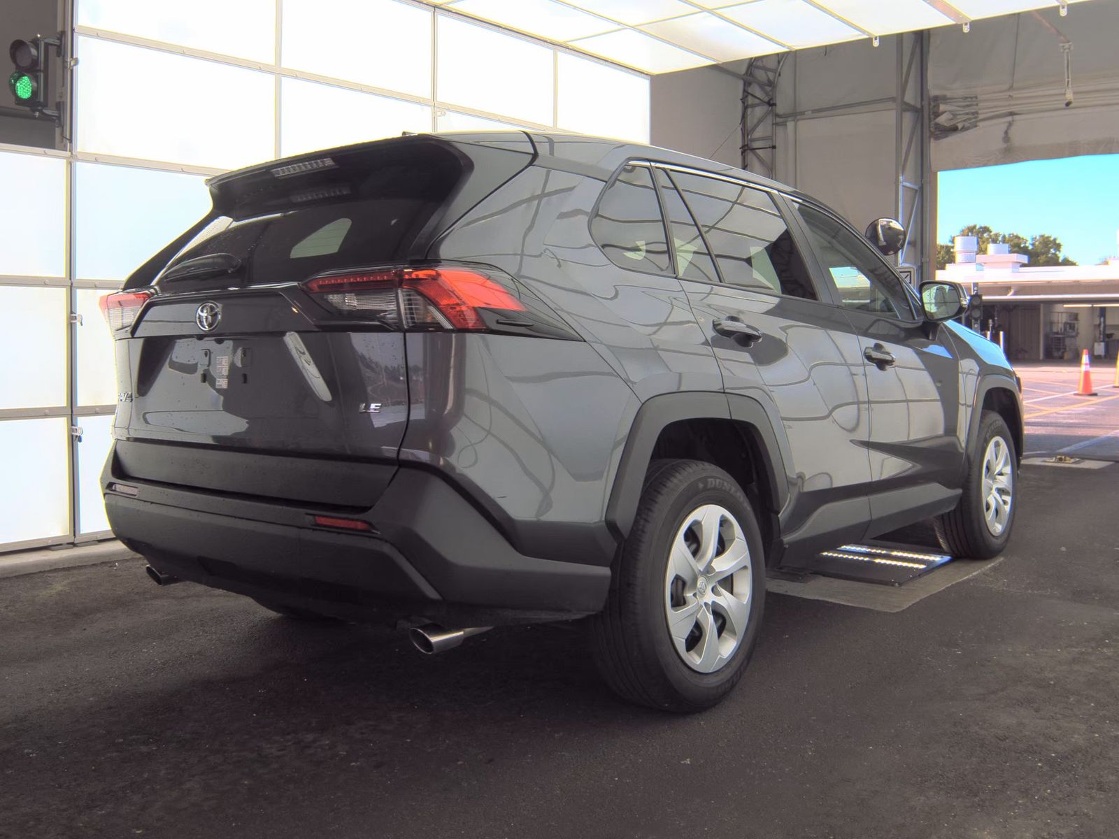 2025 Toyota RAV4 LE FWD
