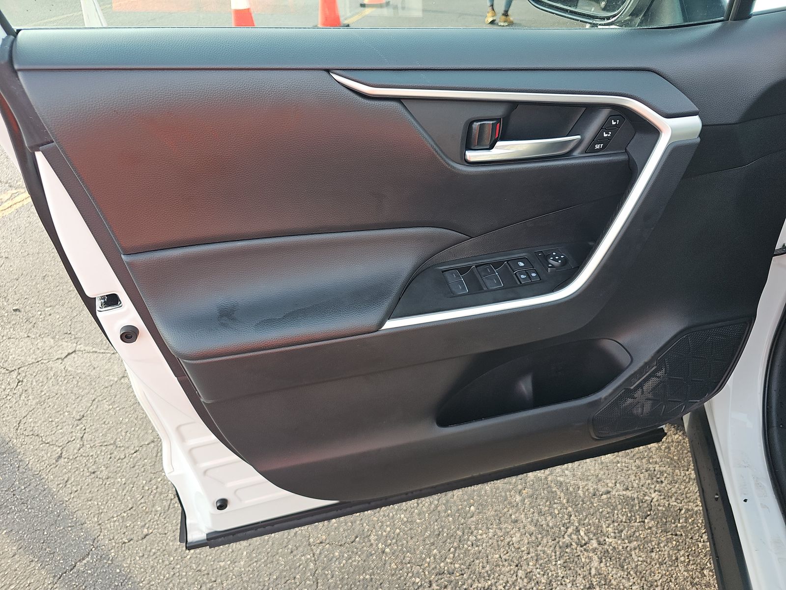 2024 Toyota RAV4 XLE Premium AWD