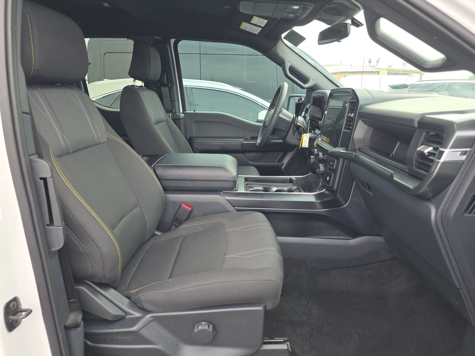 2025 Ford F-150 STX RWD