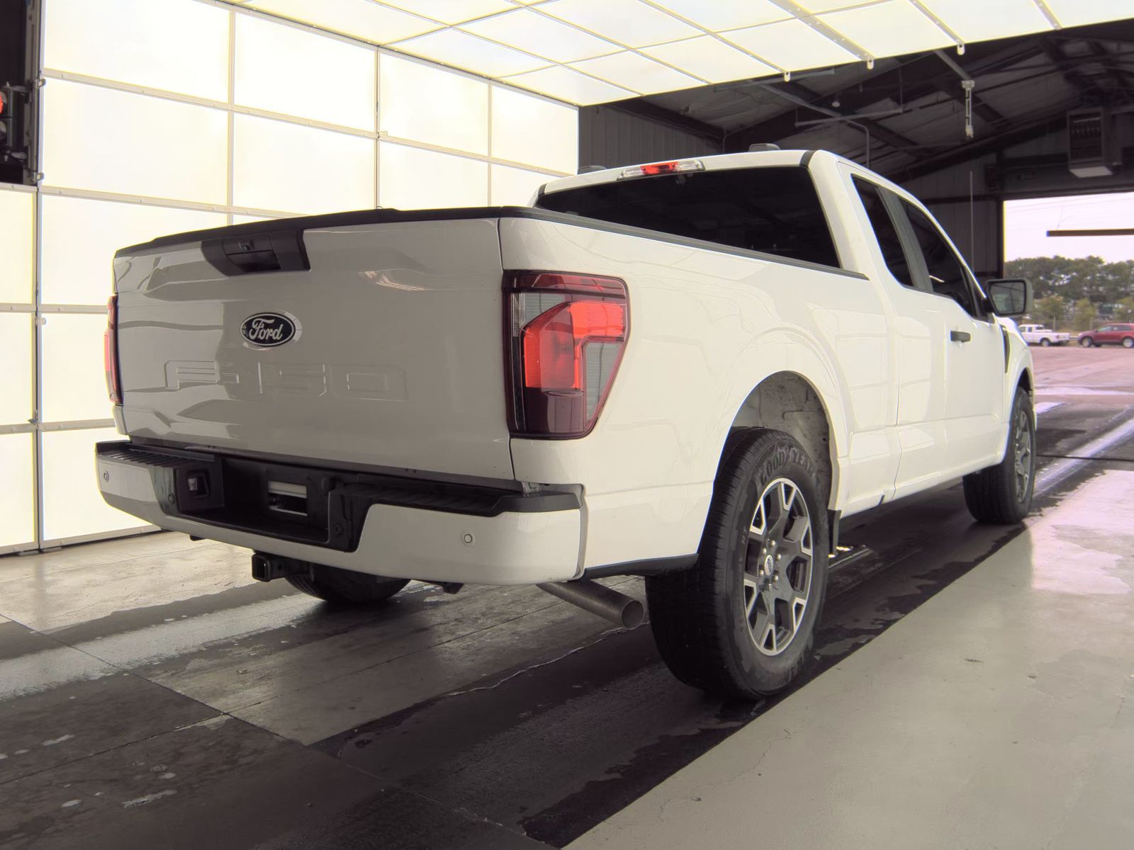 2025 Ford F-150 STX RWD