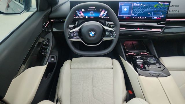 2026 BMW 5 Series 530i RWD