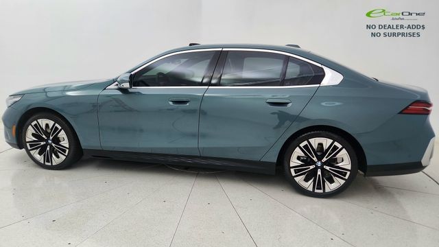 2026 BMW 5 Series 530i RWD