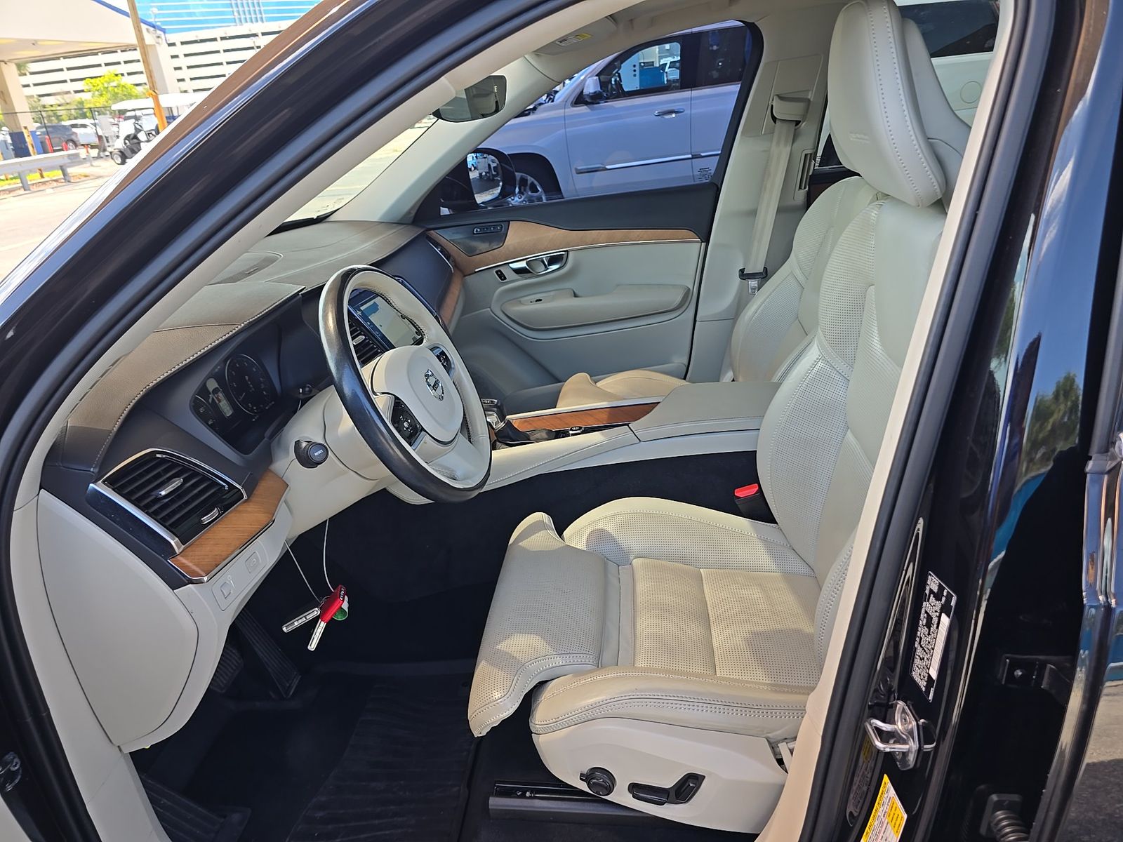 2020 Volvo XC90 T6 Inscription AWD