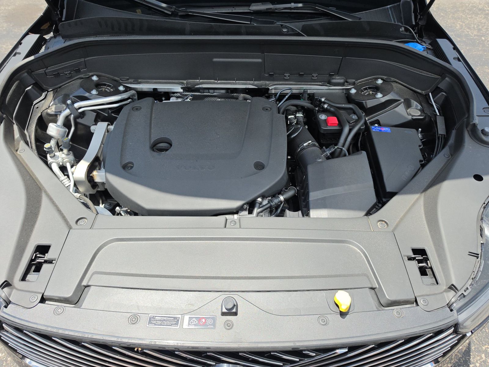 2026 Volvo XC90 B6 Plus FWD
