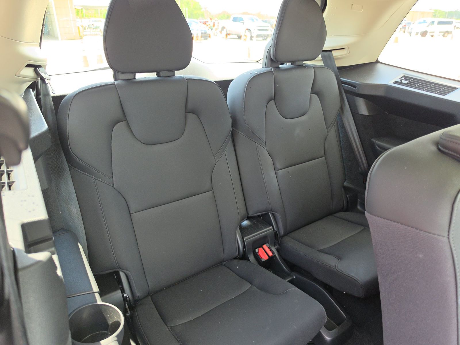 2026 Volvo XC90 B6 Plus FWD