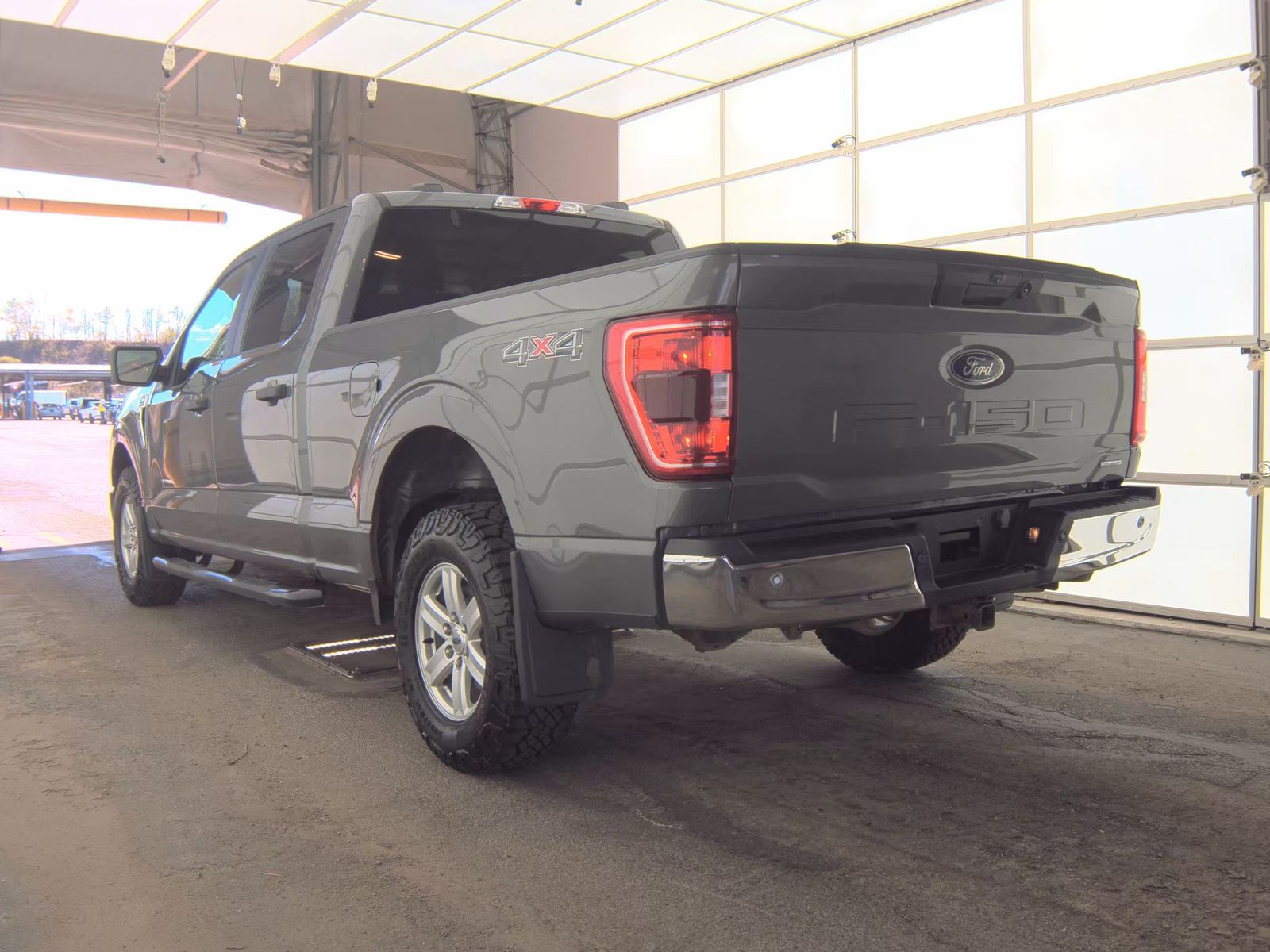 2023 Ford F-150 XLT AWD