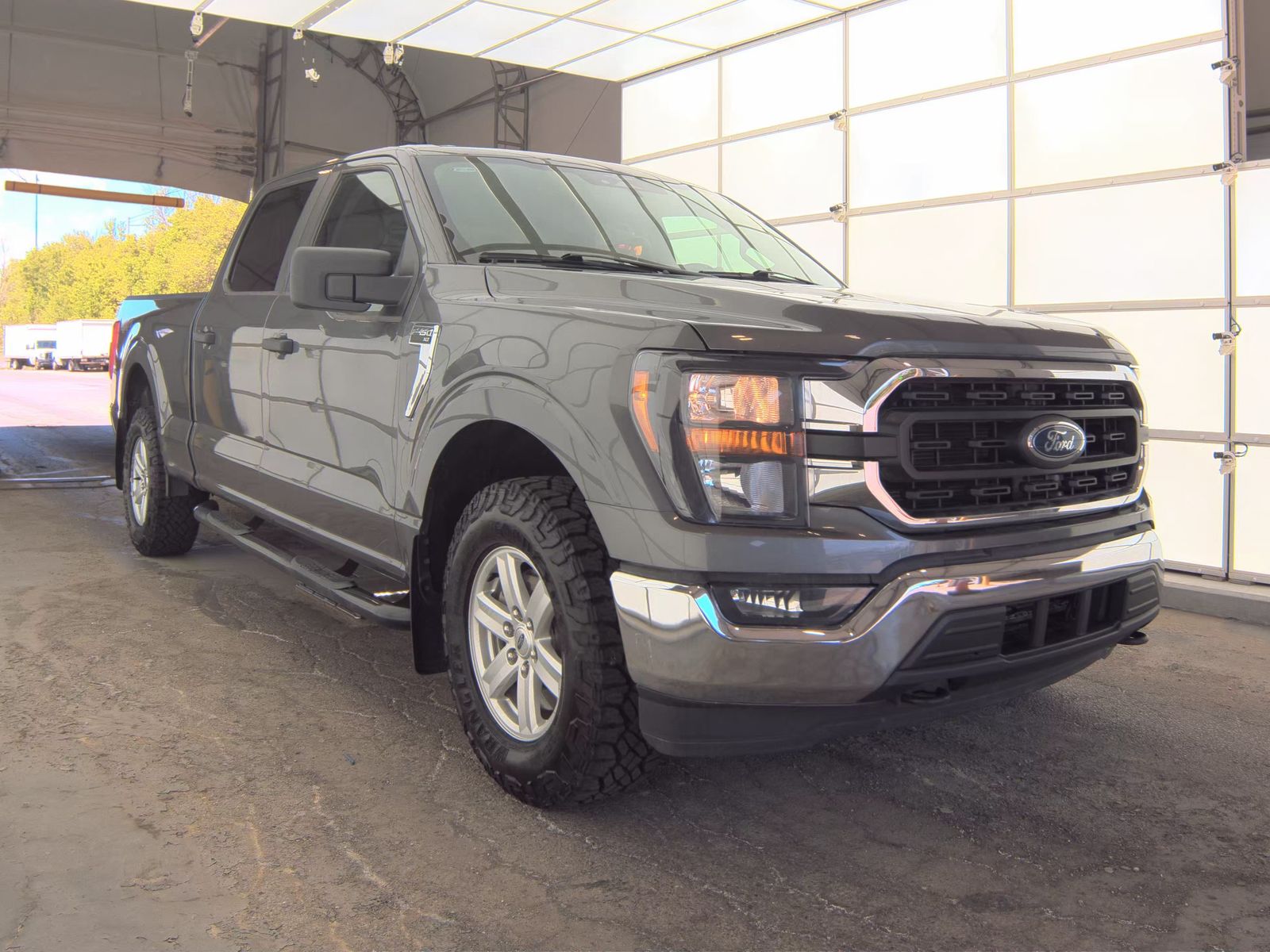 2023 Ford F-150 XLT AWD
