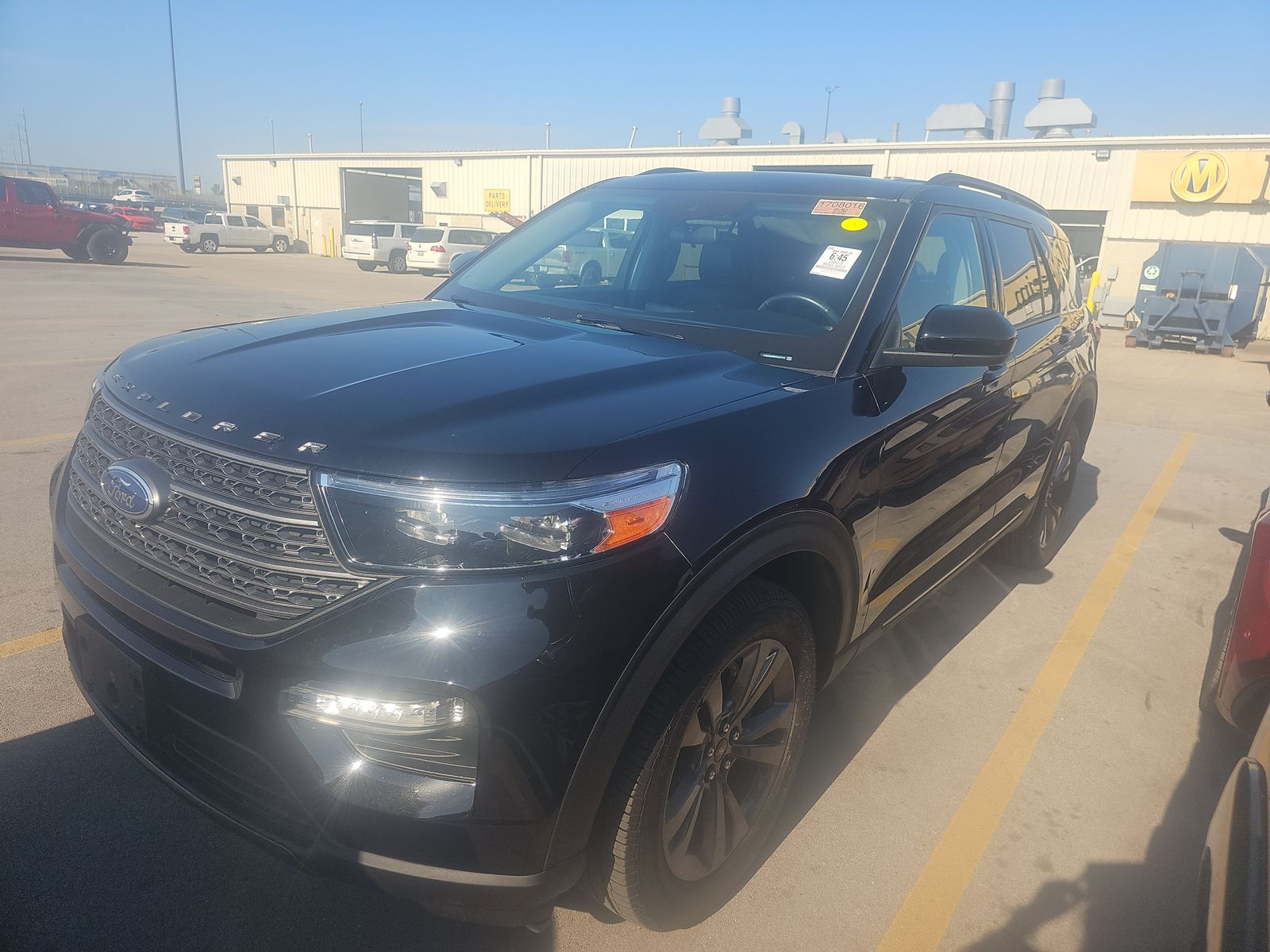 2023 Ford Explorer XLT AWD