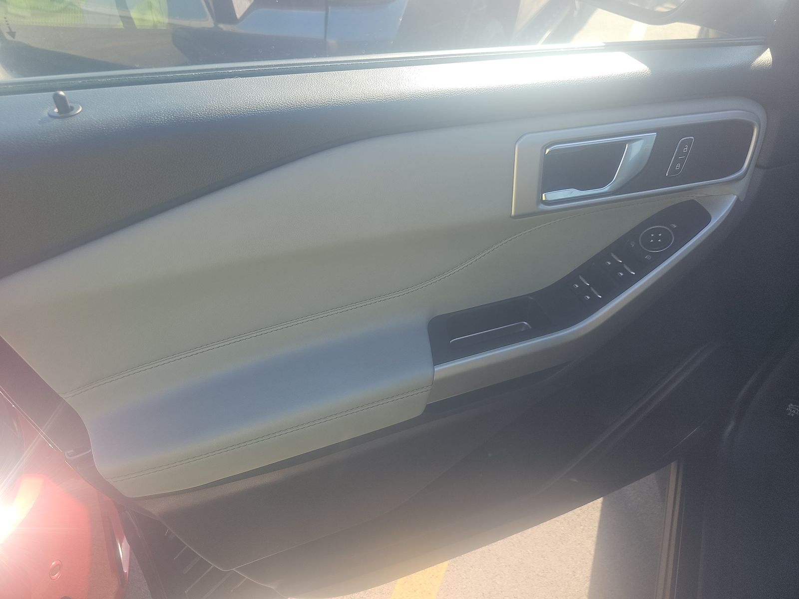 2023 Ford Explorer XLT AWD