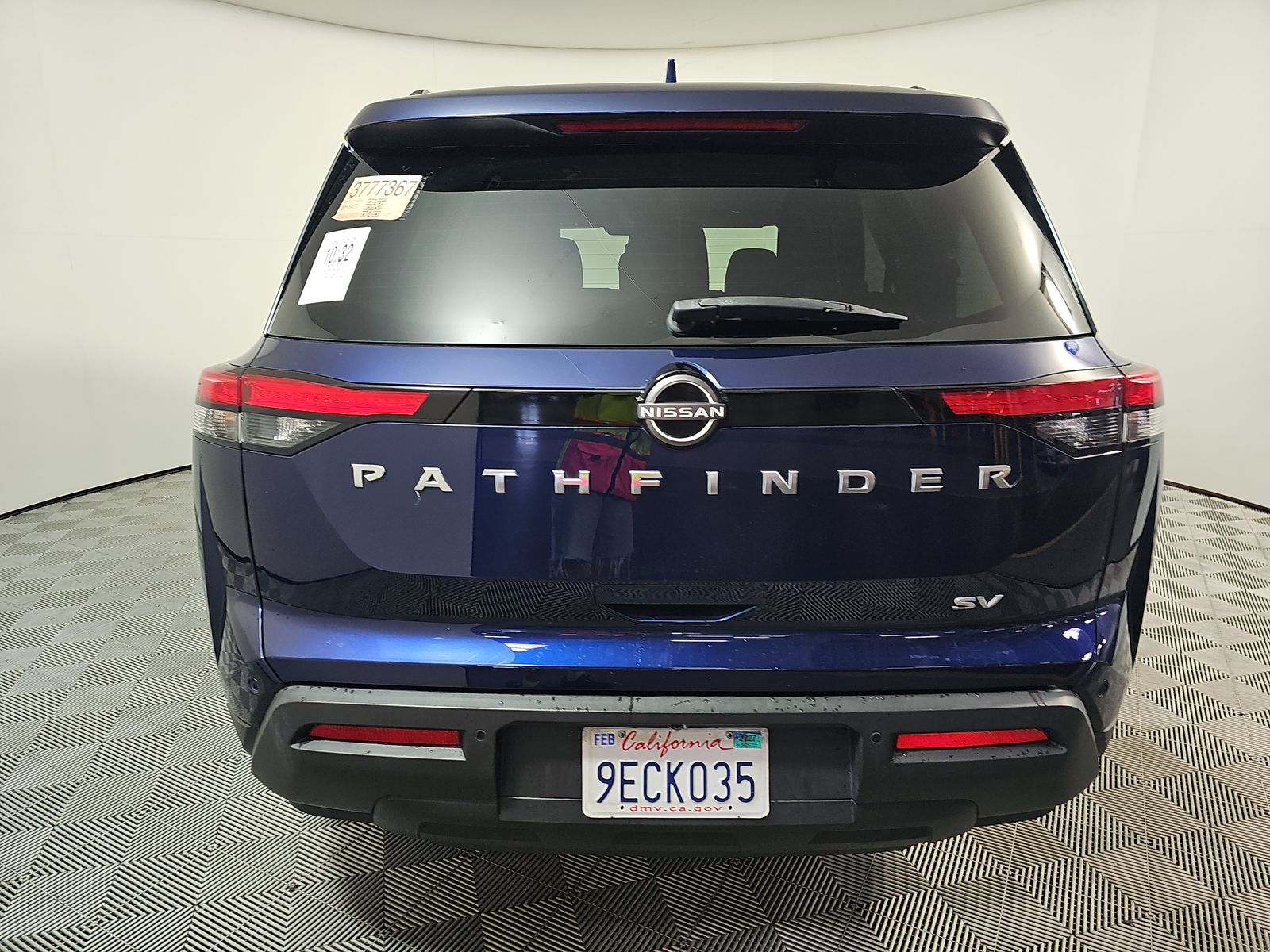 2022 Nissan Pathfinder SV FWD