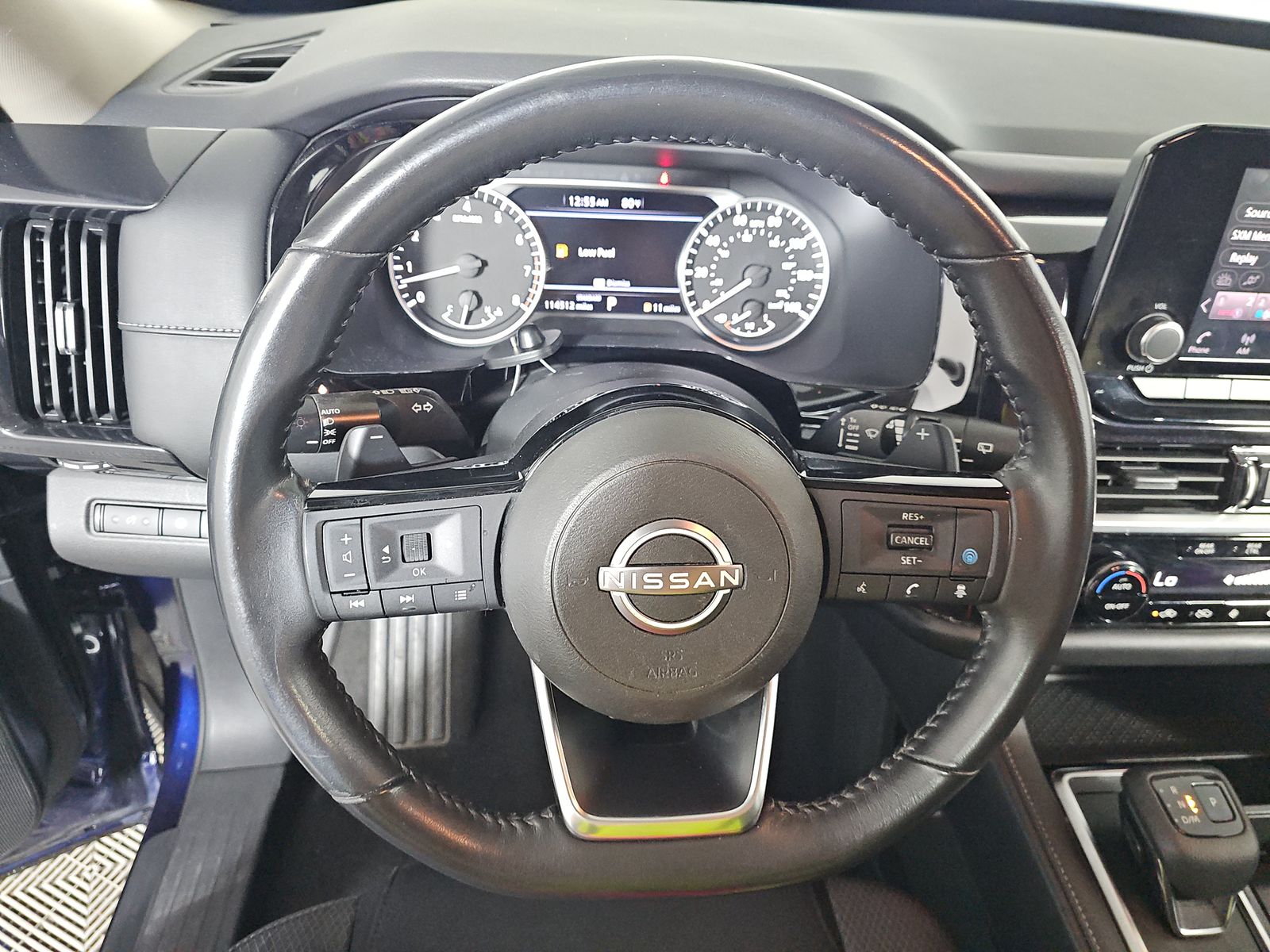 2022 Nissan Pathfinder SV FWD