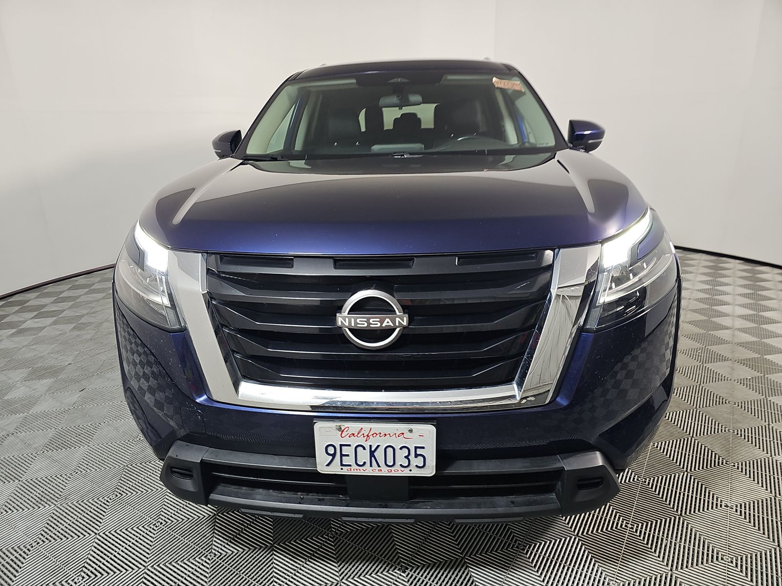 2022 Nissan Pathfinder SV FWD