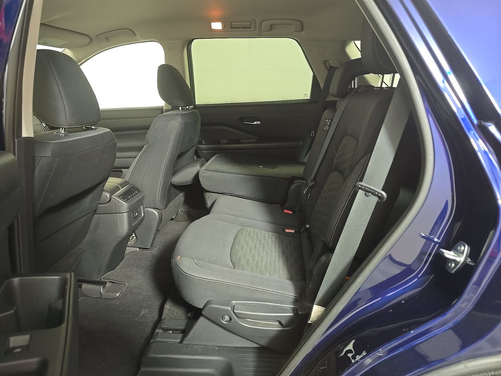 2022 Nissan Pathfinder SV FWD