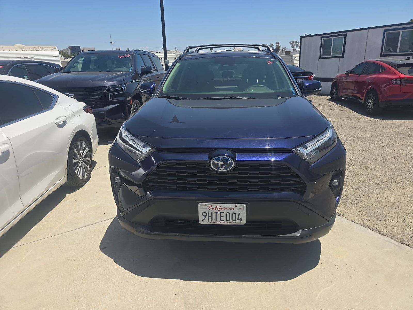 2023 Toyota RAV4 Hybrid XLE Premium AWD
