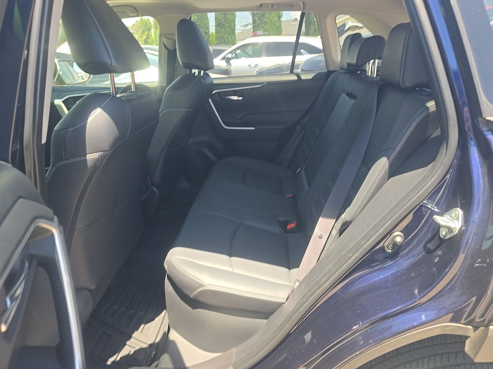 2023 Toyota RAV4 Hybrid XLE Premium AWD
