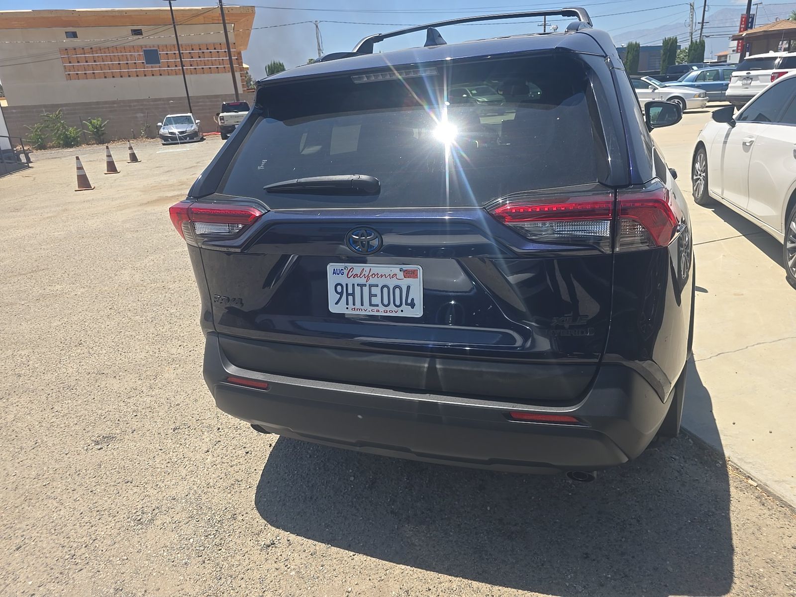 2023 Toyota RAV4 Hybrid XLE Premium AWD