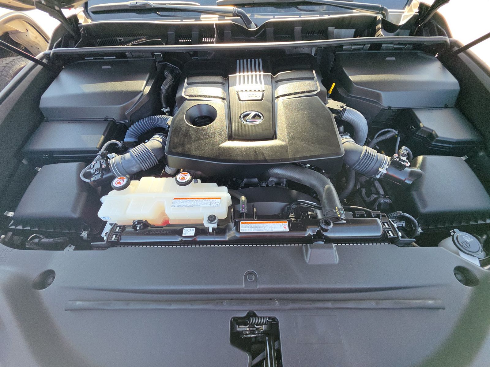 2024 Lexus LX LX 600 F SPORT AWD