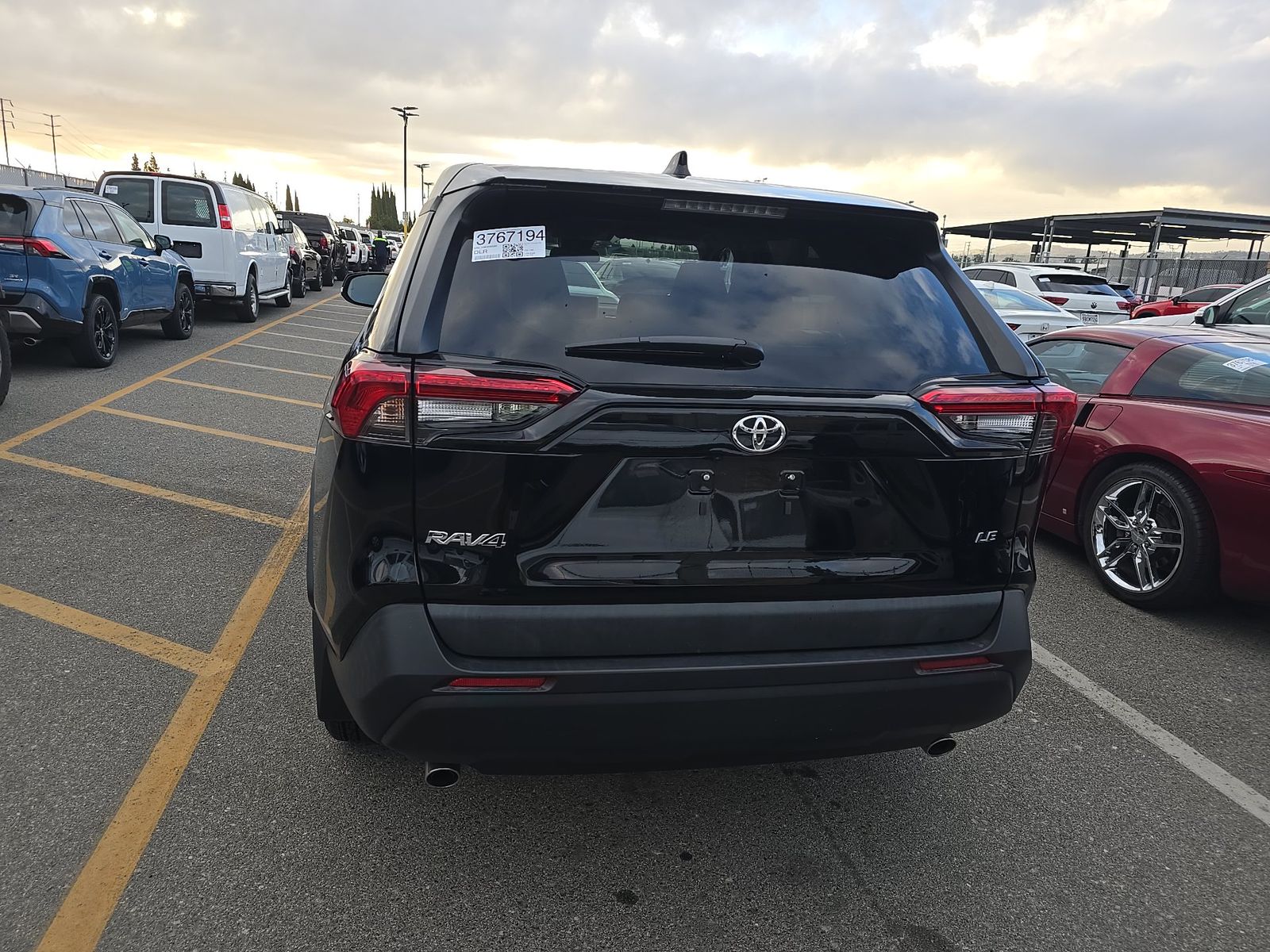 2024 Toyota RAV4 LE FWD