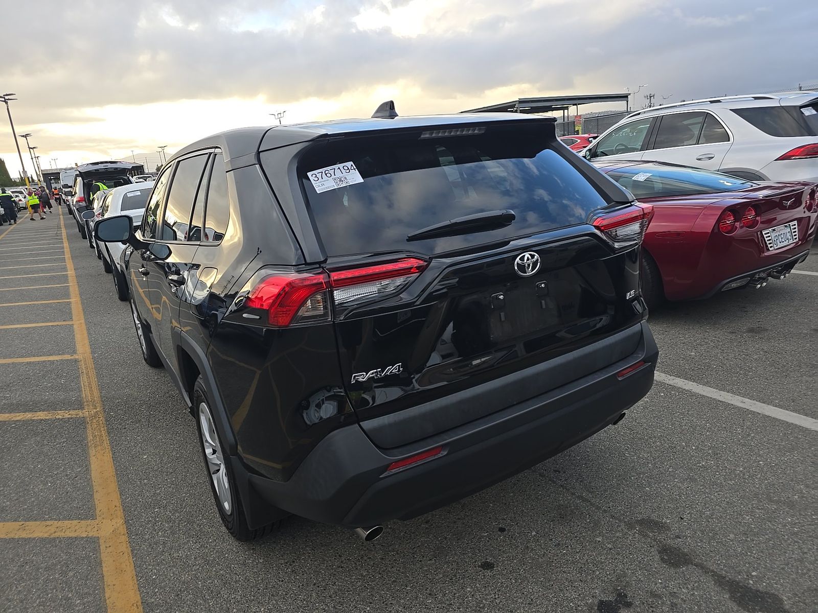 2024 Toyota RAV4 LE FWD