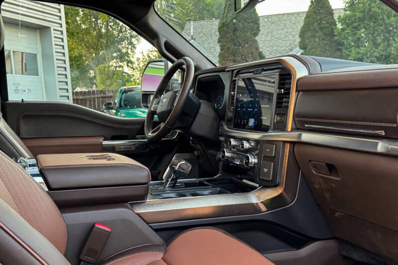 2025 Ford F-150 King Ranch AWD