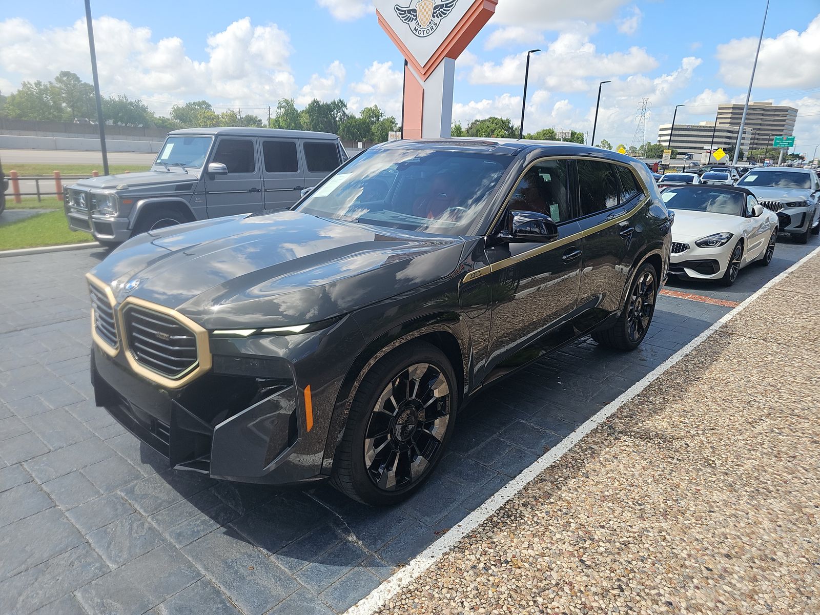 2023 BMW XM Base AWD