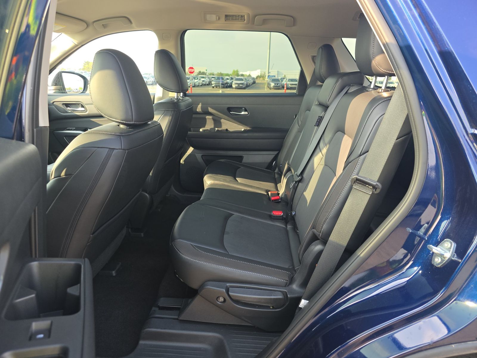 2026 Nissan Pathfinder SL AWD