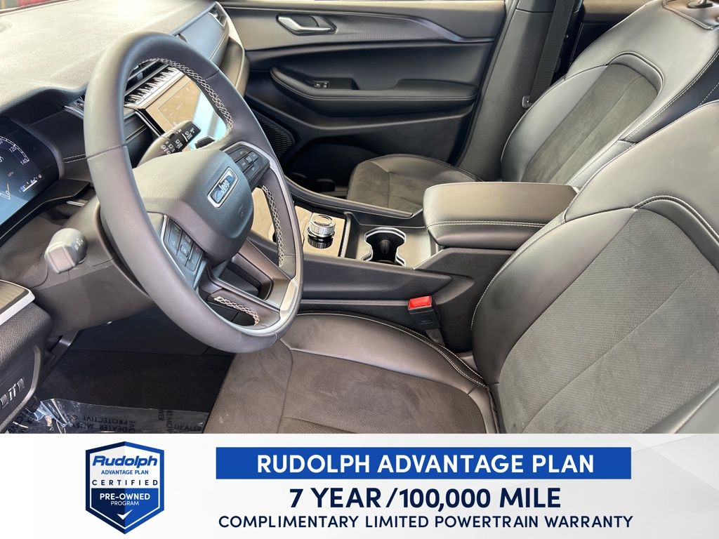 2025 Jeep Grand Cherokee L Altitude AWD