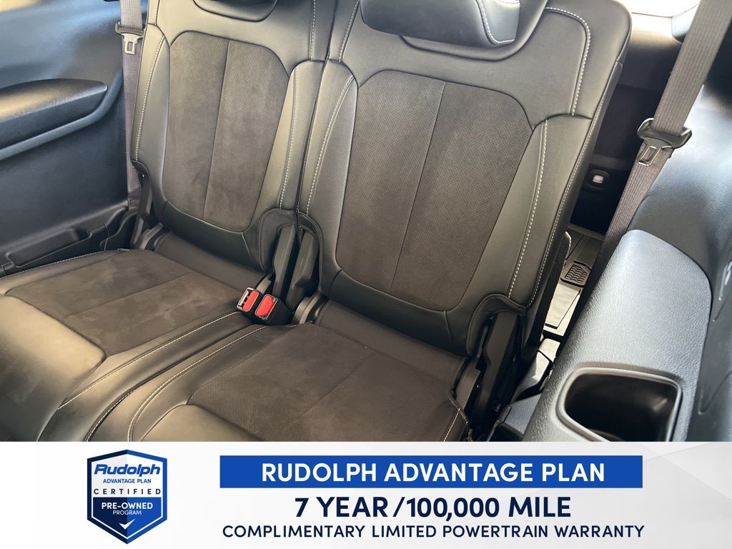 2025 Jeep Grand Cherokee L Altitude AWD