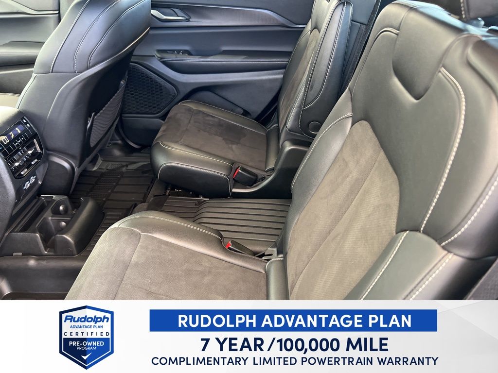 2025 Jeep Grand Cherokee L Altitude AWD
