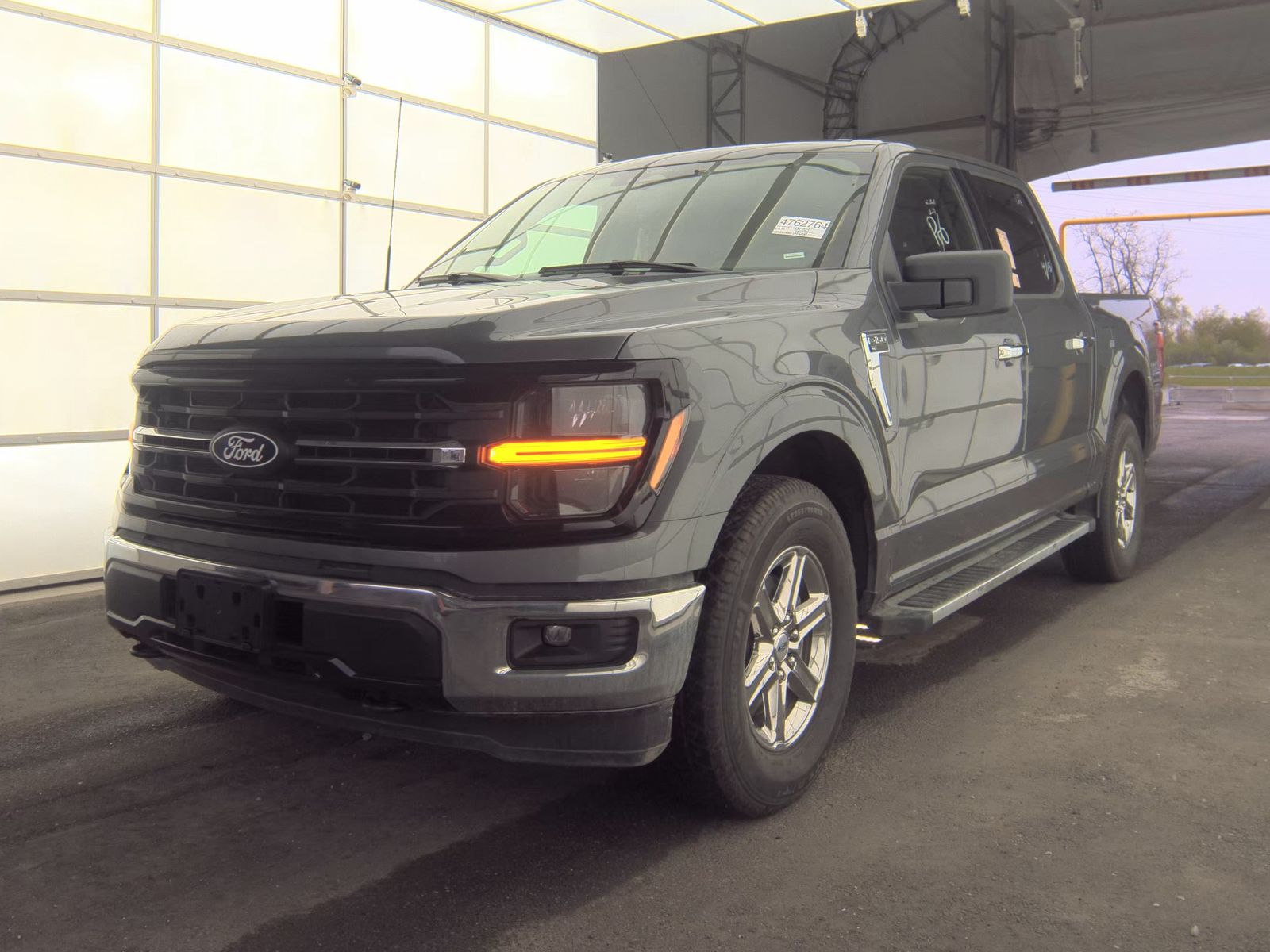2025 Ford F-150 XLT AWD