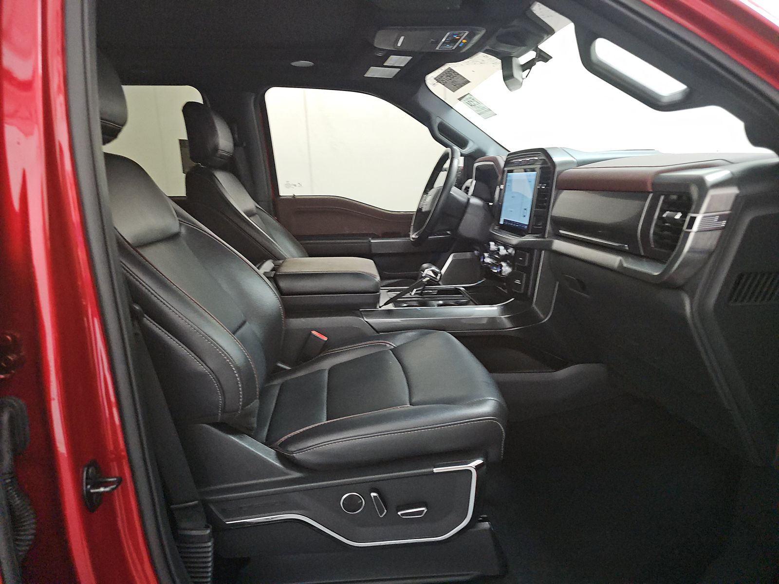 2023 Ford F-150 Lariat AWD