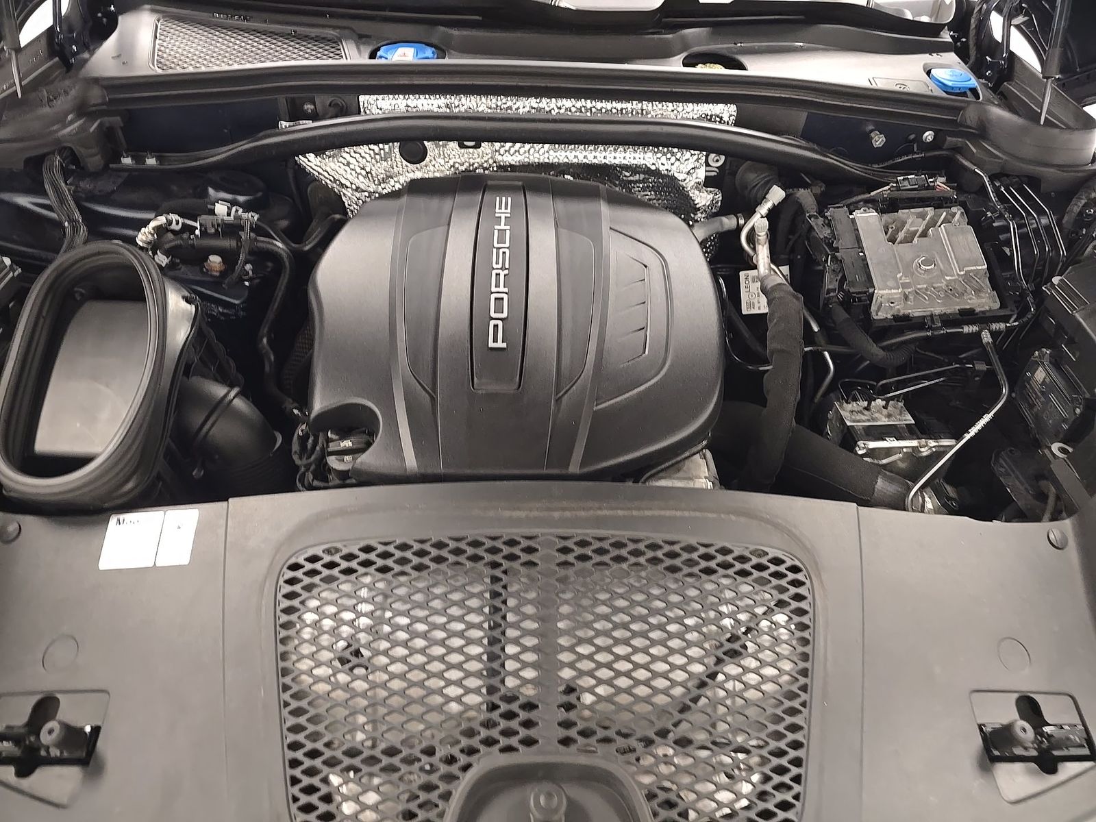 2019 Porsche Macan Base AWD