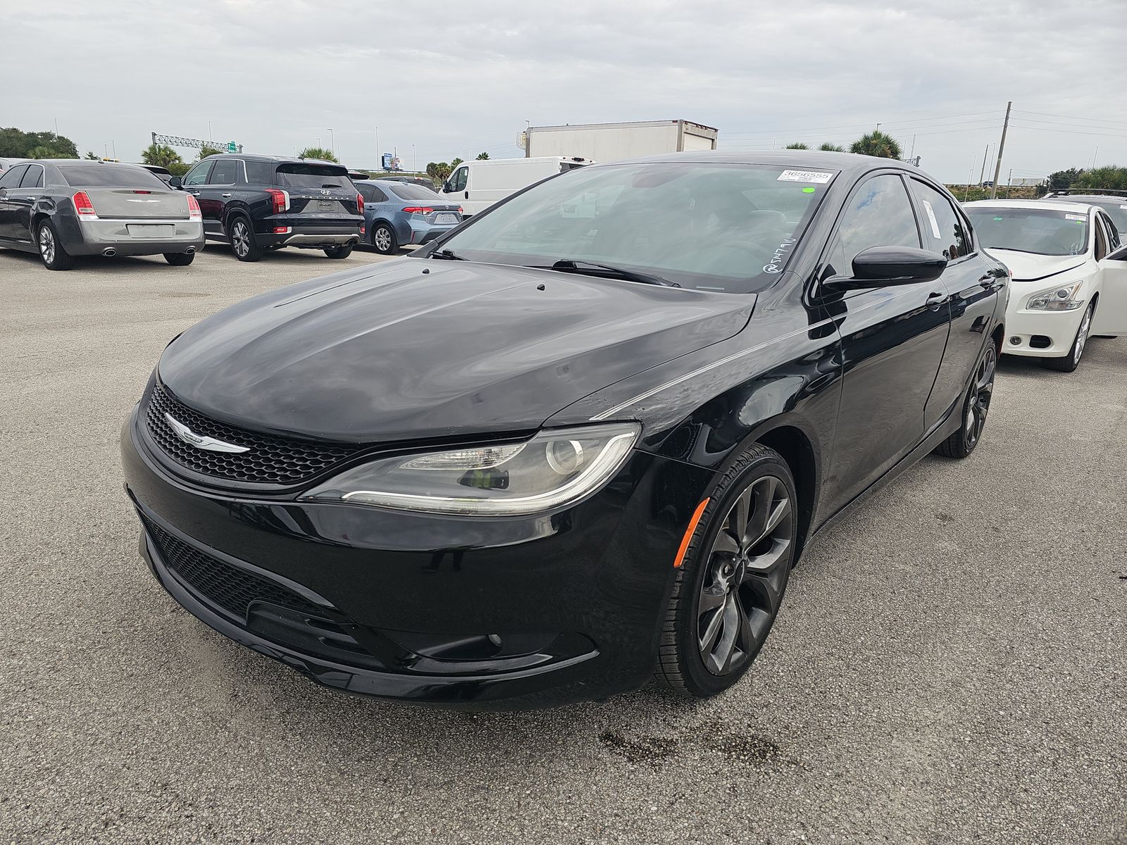 2016 Chrysler 200 S FWD