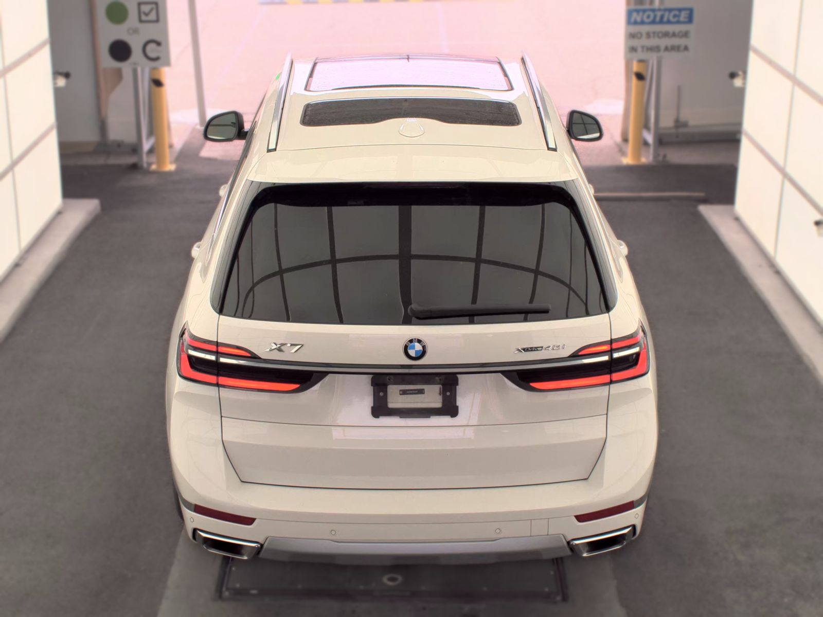 2026 BMW X7 xDrive40i AWD