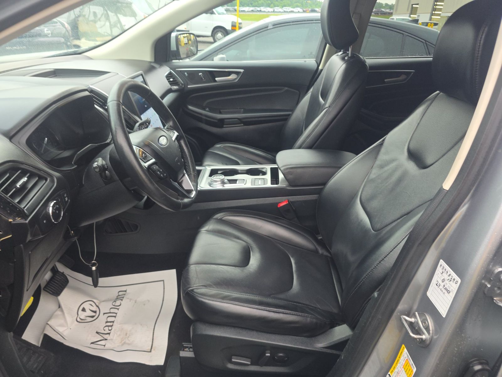 2022 Ford Edge Titanium AWD