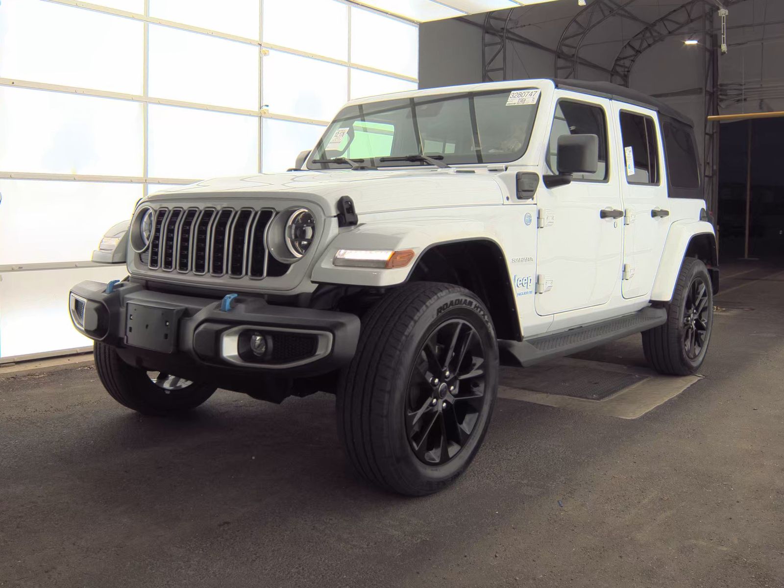 2024 Jeep Wrangler 4xe Sahara AWD