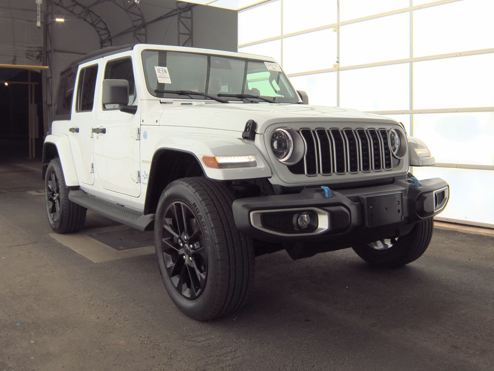 2024 Jeep Wrangler 4xe Sahara AWD