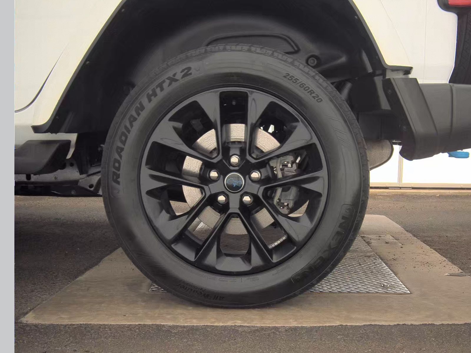 2024 Jeep Wrangler 4xe Sahara AWD