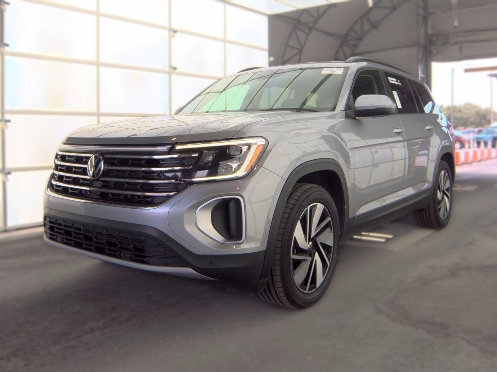 2025 Volkswagen Atlas 2.0T SE FWD