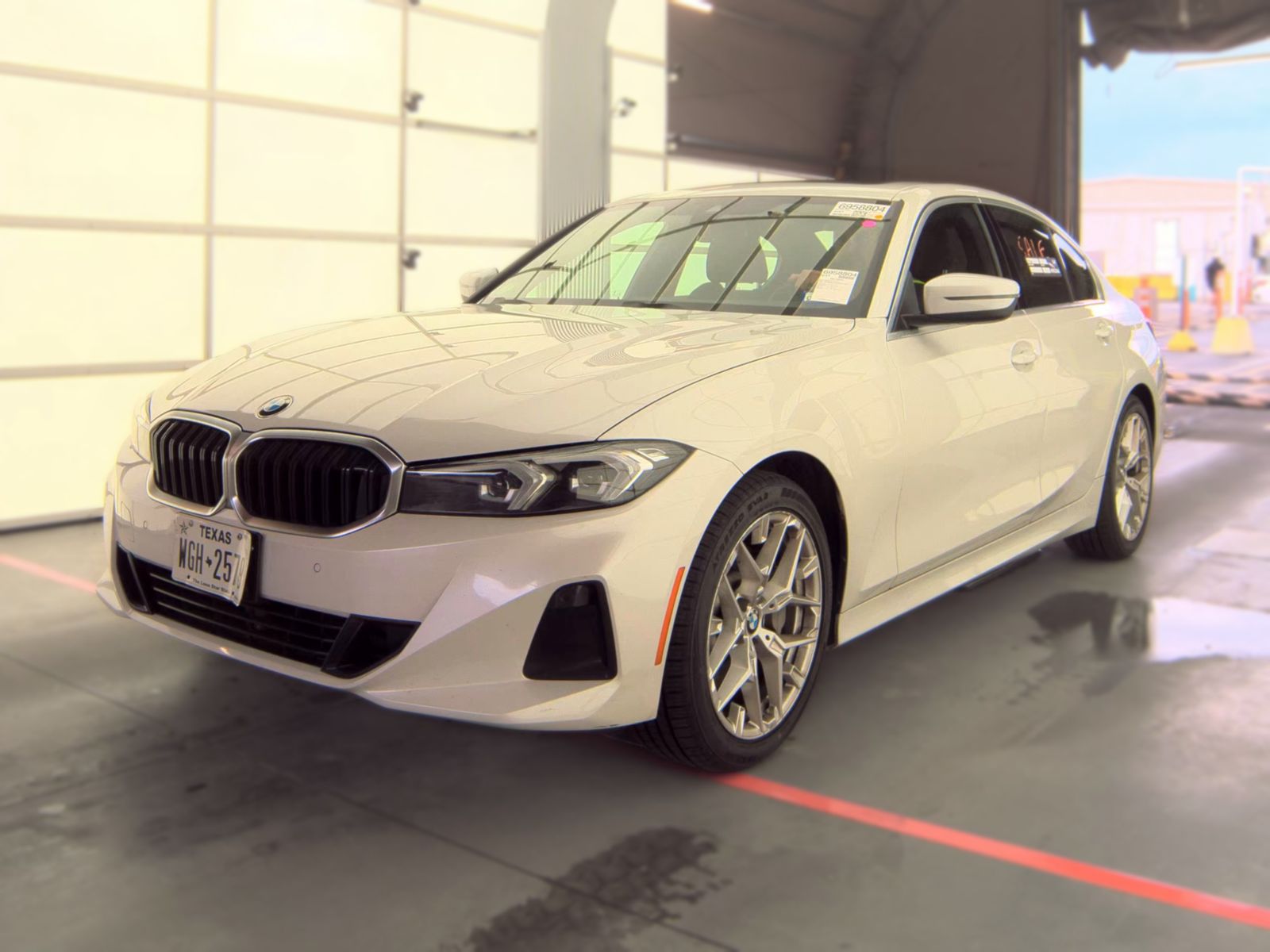 2025 BMW 3 Series 330i RWD
