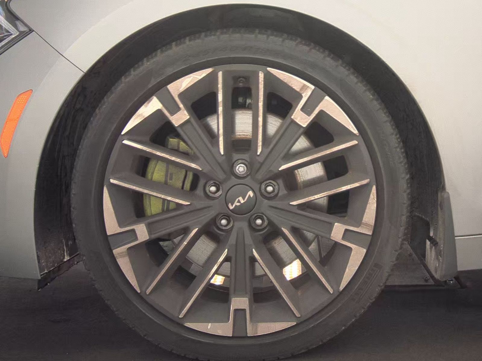 2025 Kia K5 GT FWD