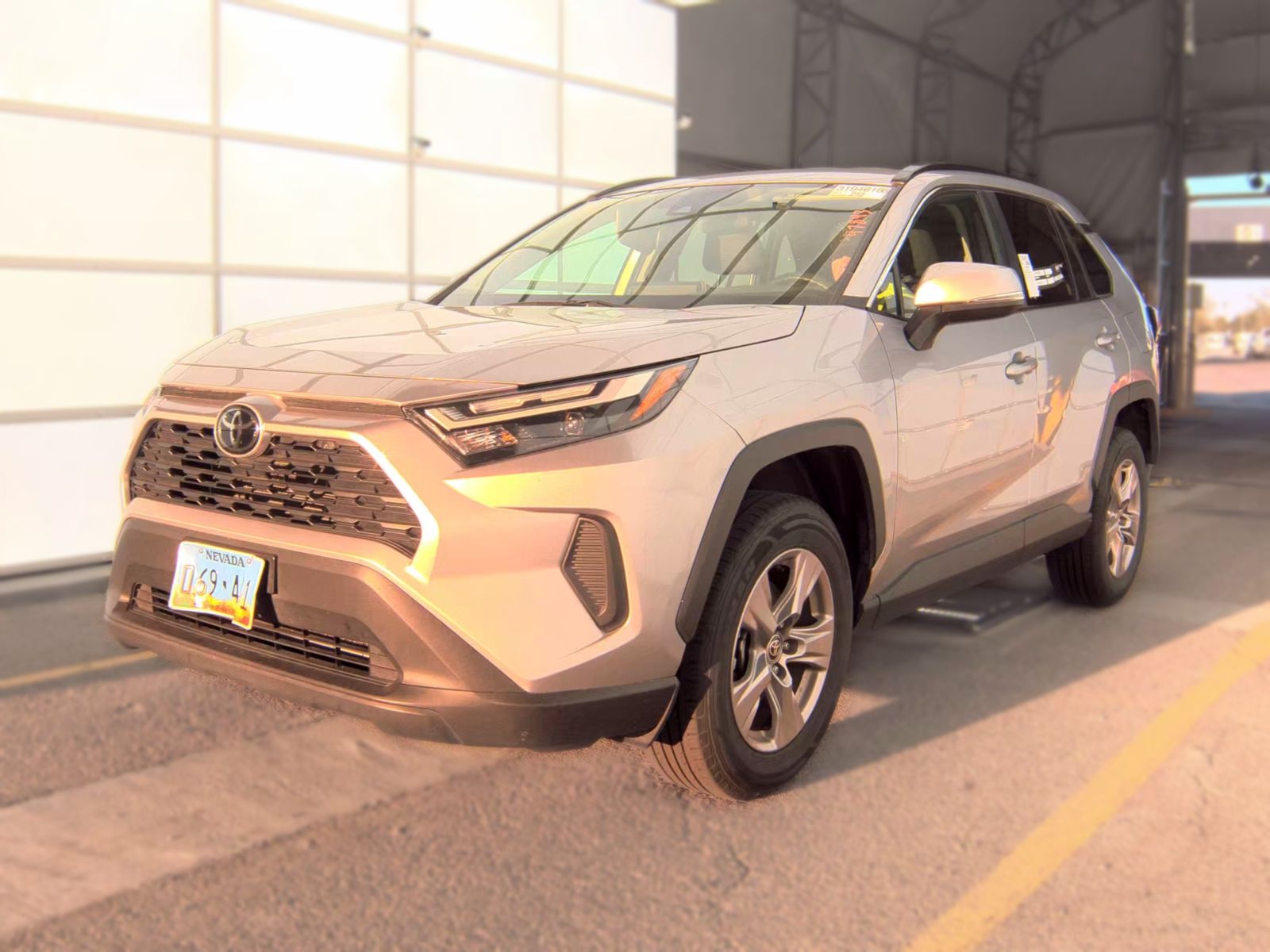 2025 Toyota RAV4 XLE FWD