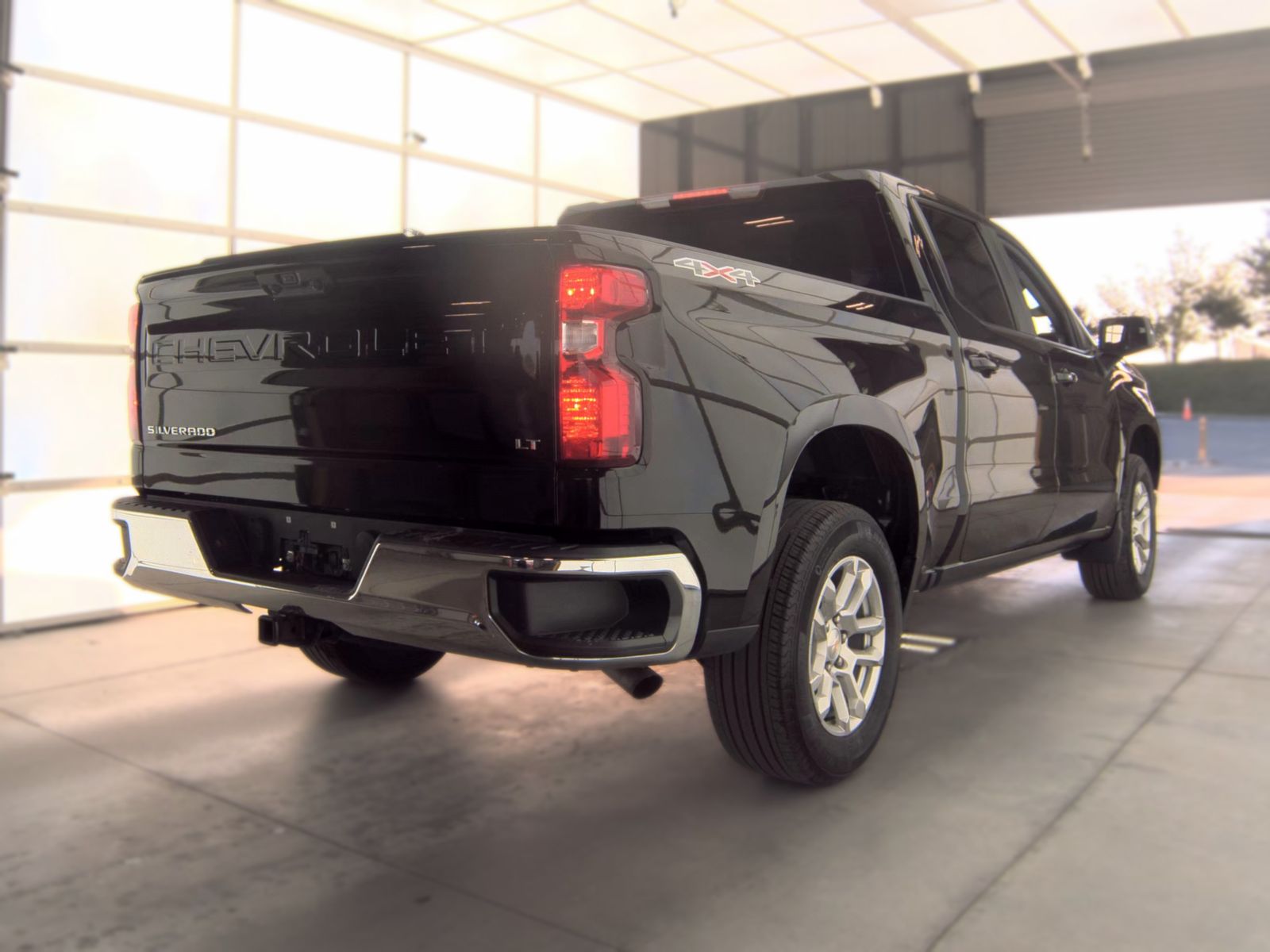 2023 Chevrolet Silverado 1500 LT AWD