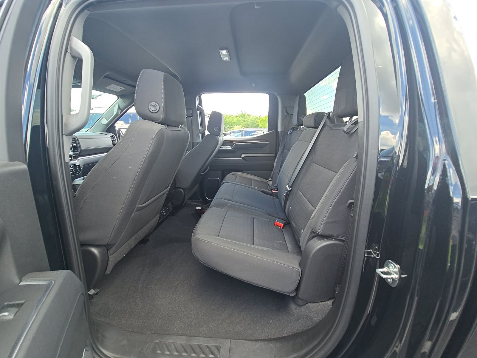 2023 Chevrolet Silverado 1500 LT AWD