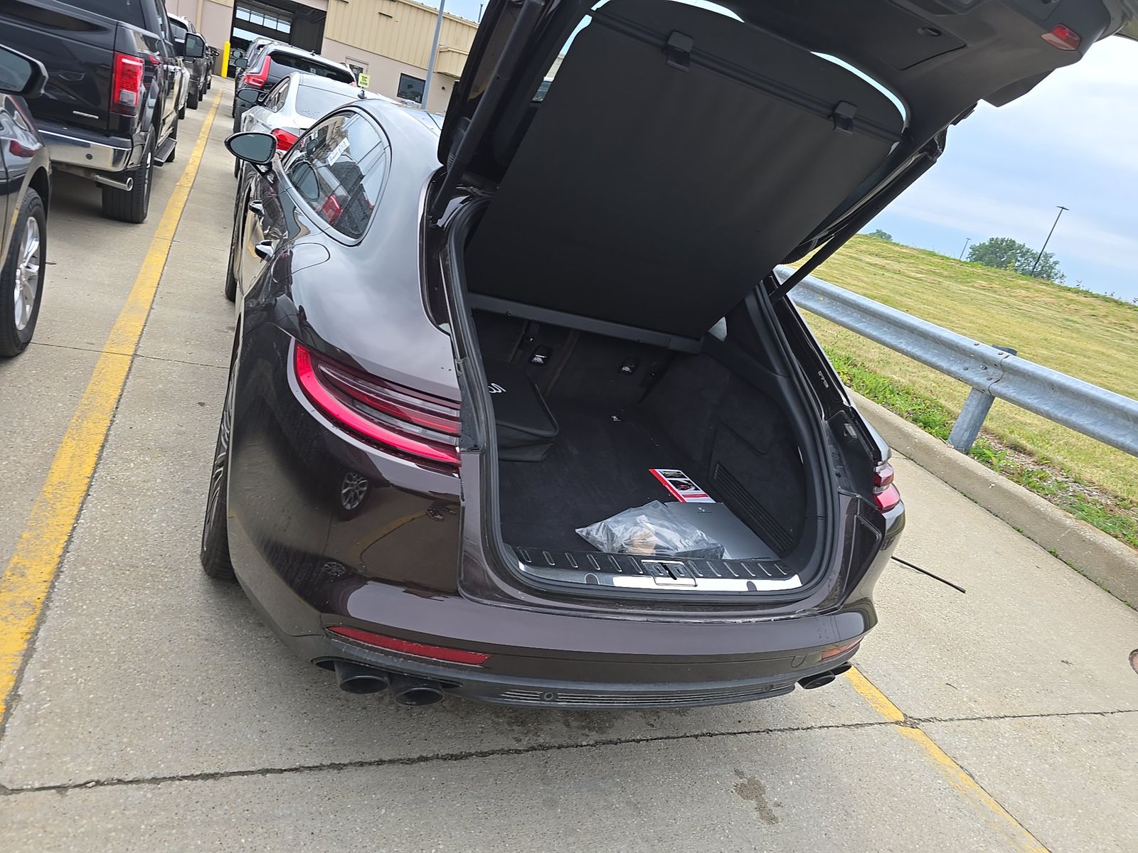 2020 Porsche Panamera E-Hybrid 4 AWD