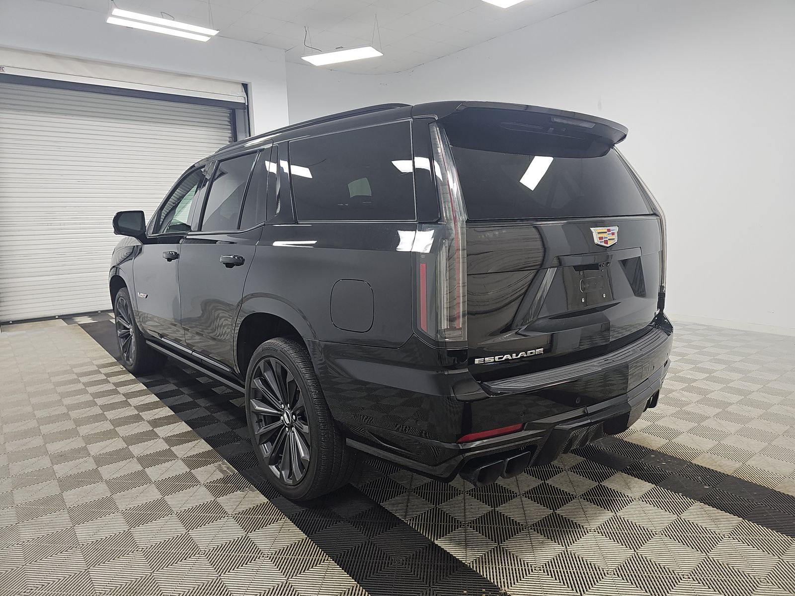 2025 Cadillac Escalade V-Series AWD