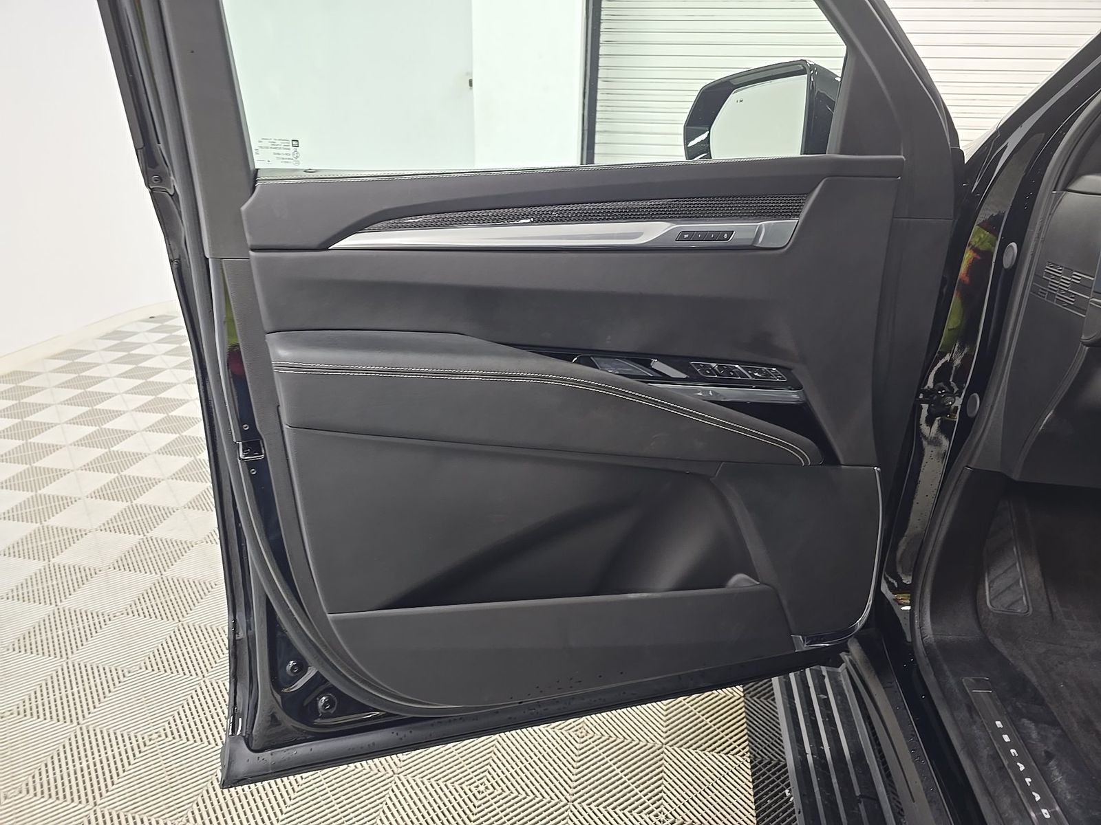 2025 Cadillac Escalade V-Series AWD