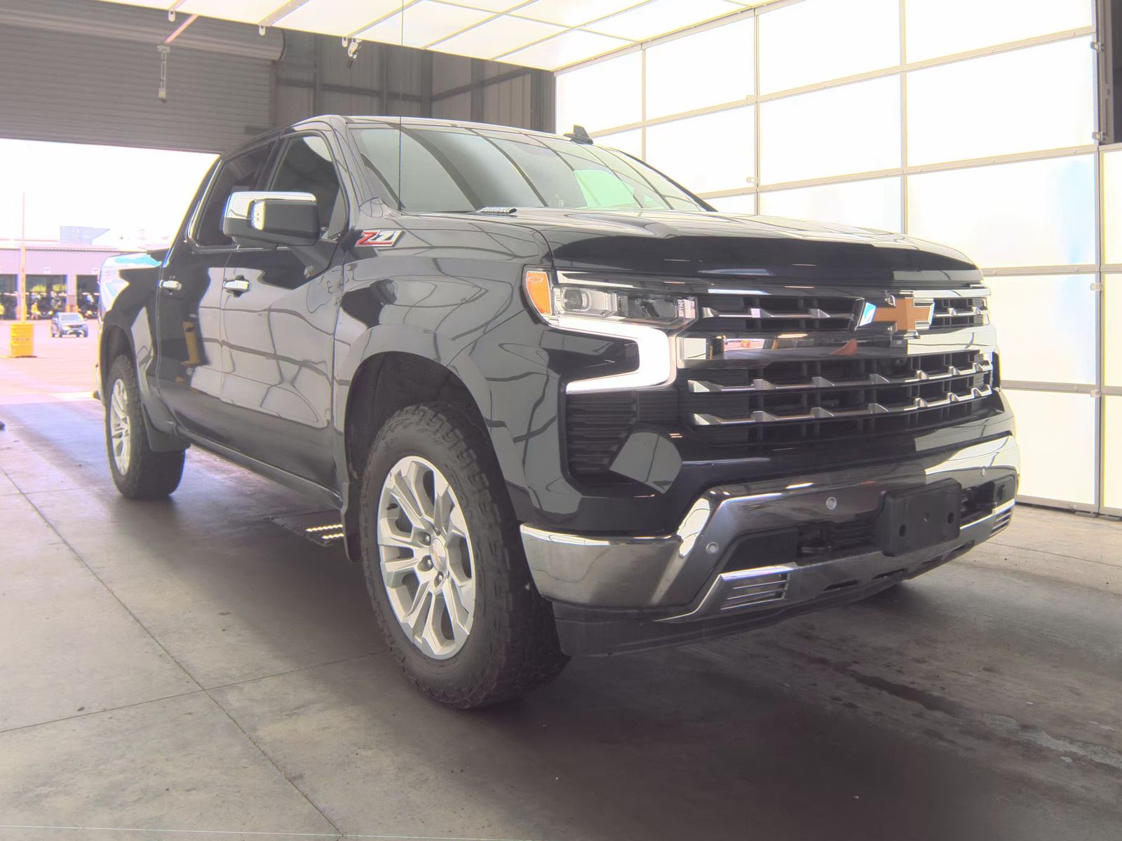 2024 Chevrolet Silverado 1500 LTZ AWD